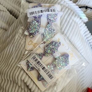 Sparkly bows